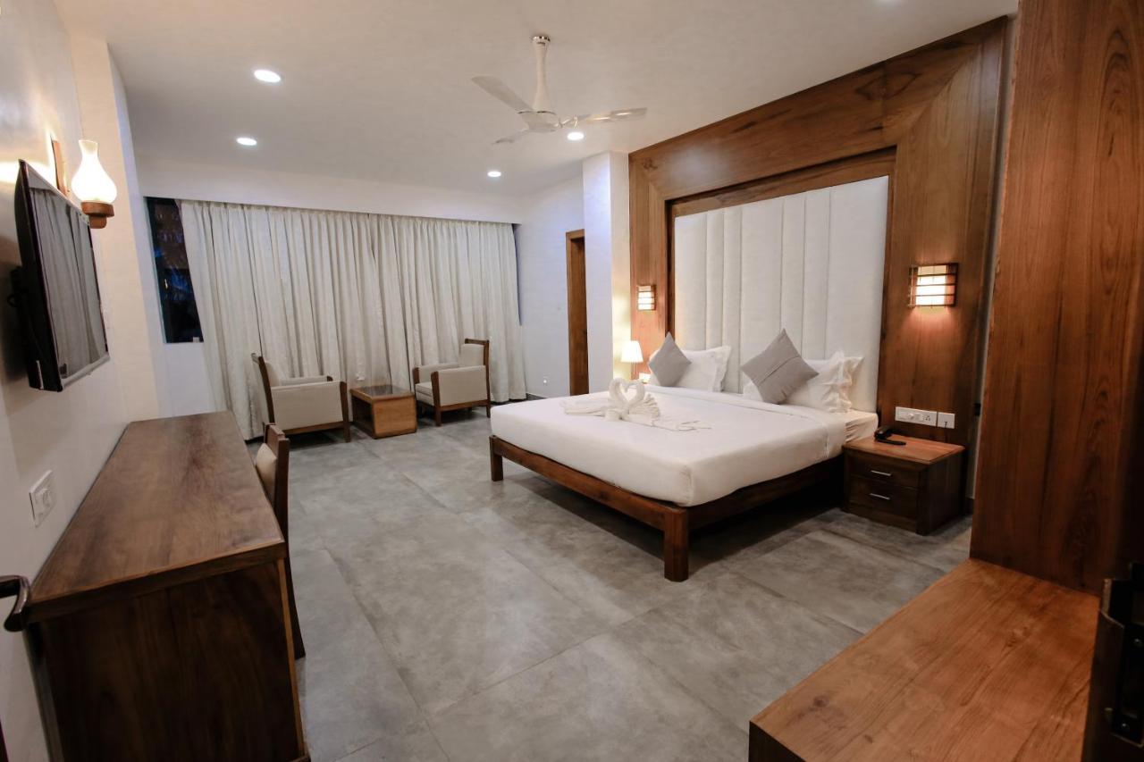 Hotel White House, Муннар Екстер'єр фото