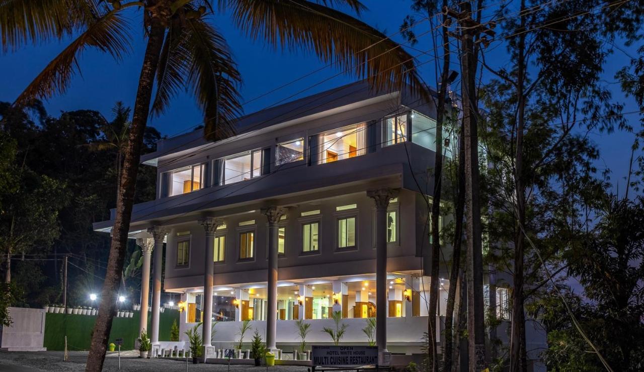 Hotel White House, Муннар Екстер'єр фото